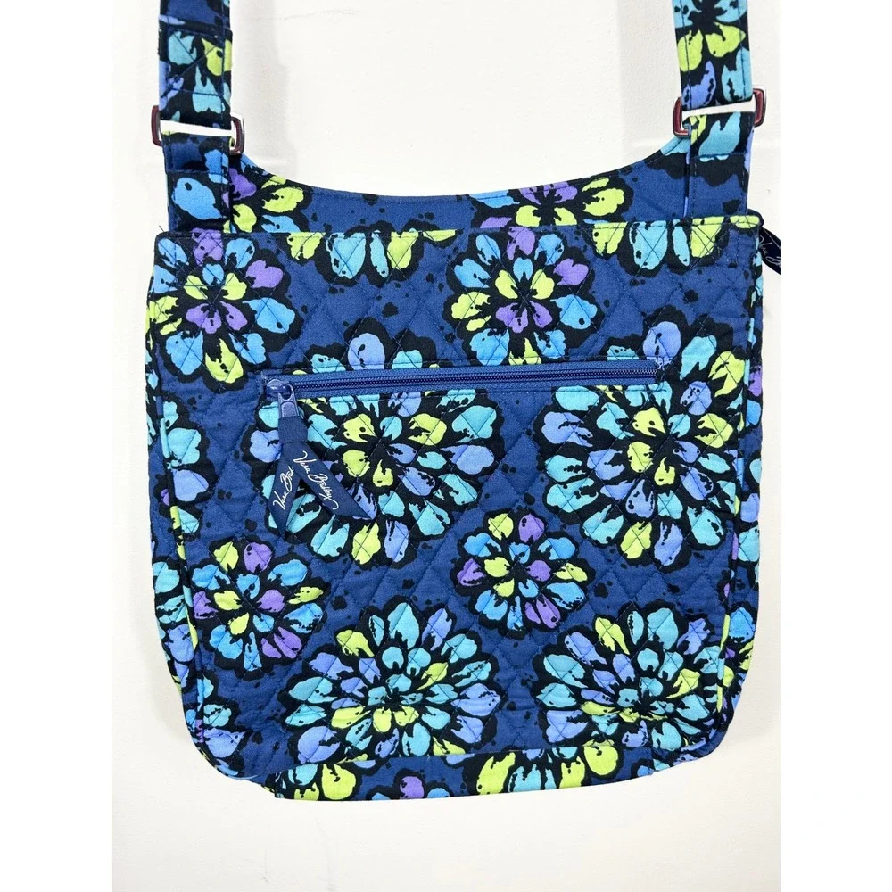 Vera Bradley Indigo Pop Hipster Crossbody Bag Blue Floral Quilted Cotton RETIRED